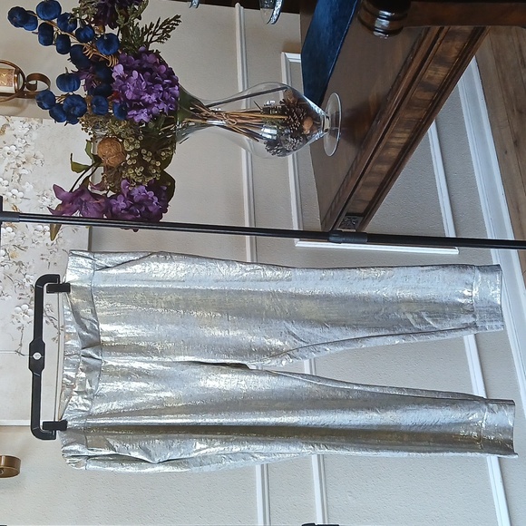 NWT Metallic Print Skinny Jogger Pants By Ashley Stewart. Size 3X - Picture 3 of 17
